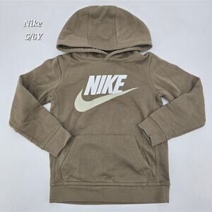 Nike Kids Hoodie – Olive Green (Size 5–6Y / 110–116 cm)